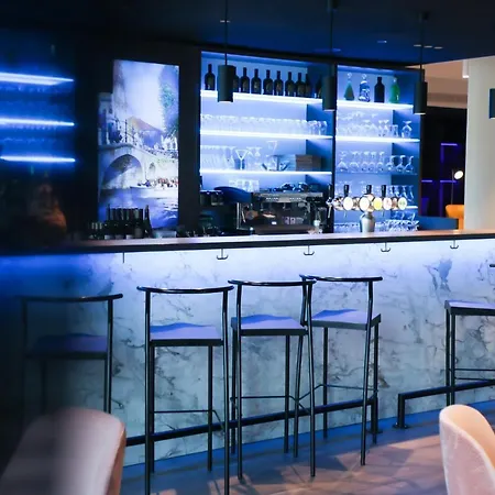 Hotel Radisson Blu Hotel, 4*